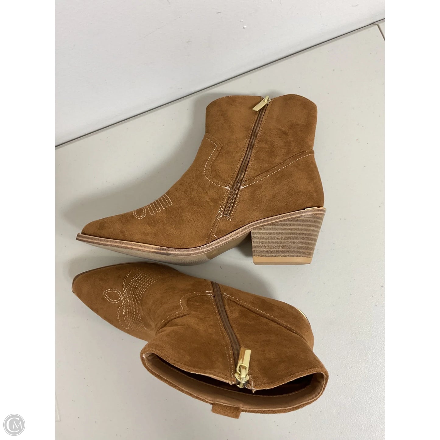 Boots Ankle Heels By Clothes Mentor In Brown, Size: 10