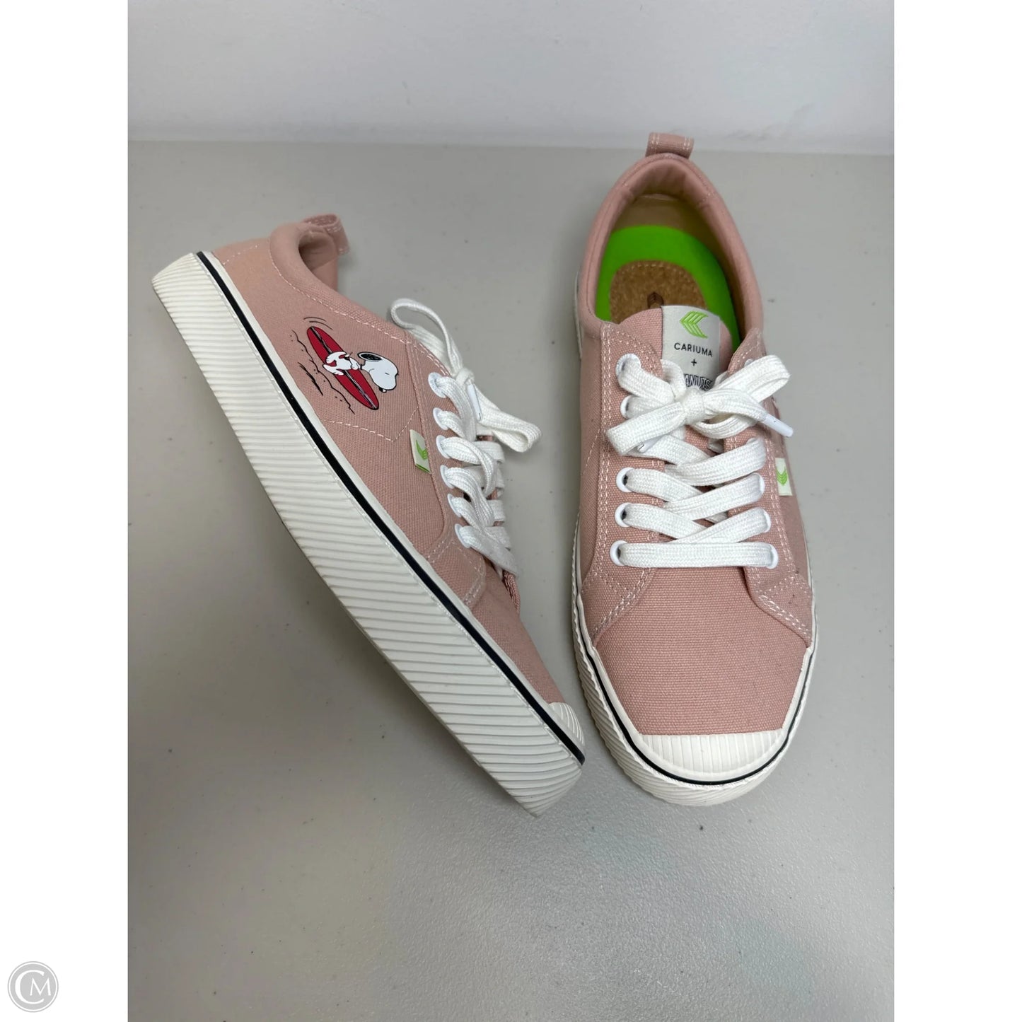 Shoes Sneakers By Cariuma In Pink, Size: 11
