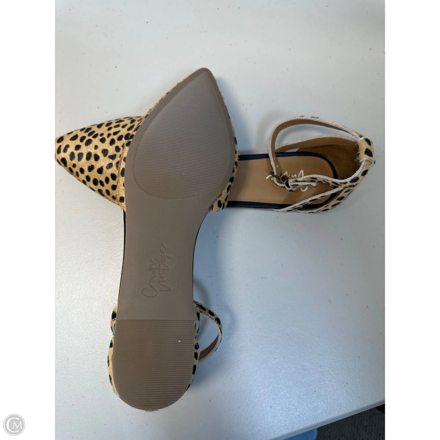 Shoes Flats By Crown Vintage In Animal Print, Size: 8.5