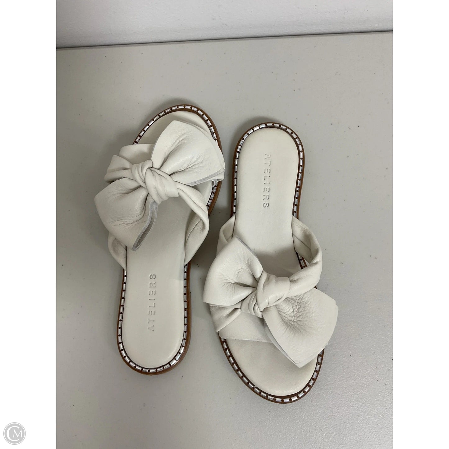 Sandals Flats By Cmc In Cream, Size: 6.5