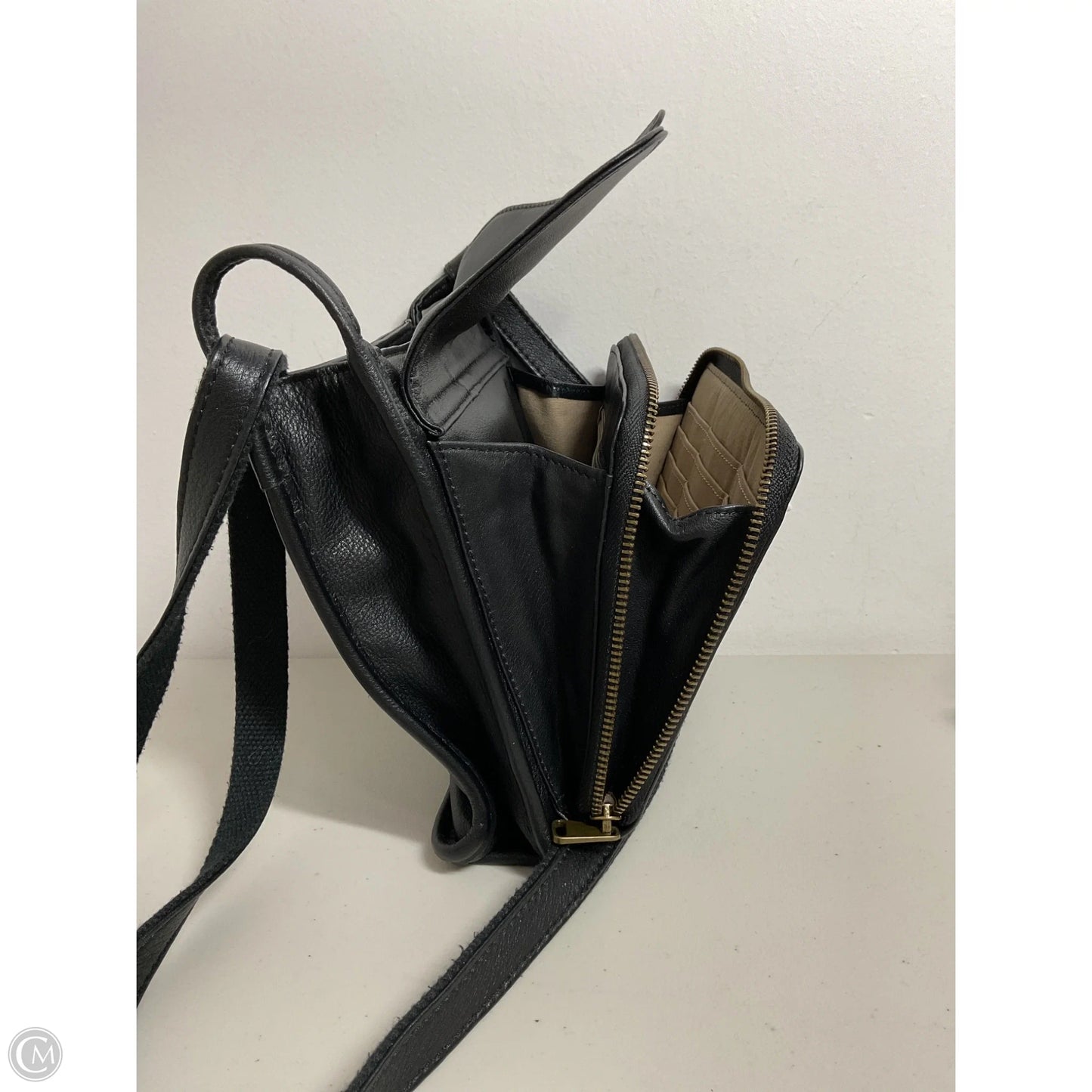 Crossbody Leather By Cma, Size: Medium