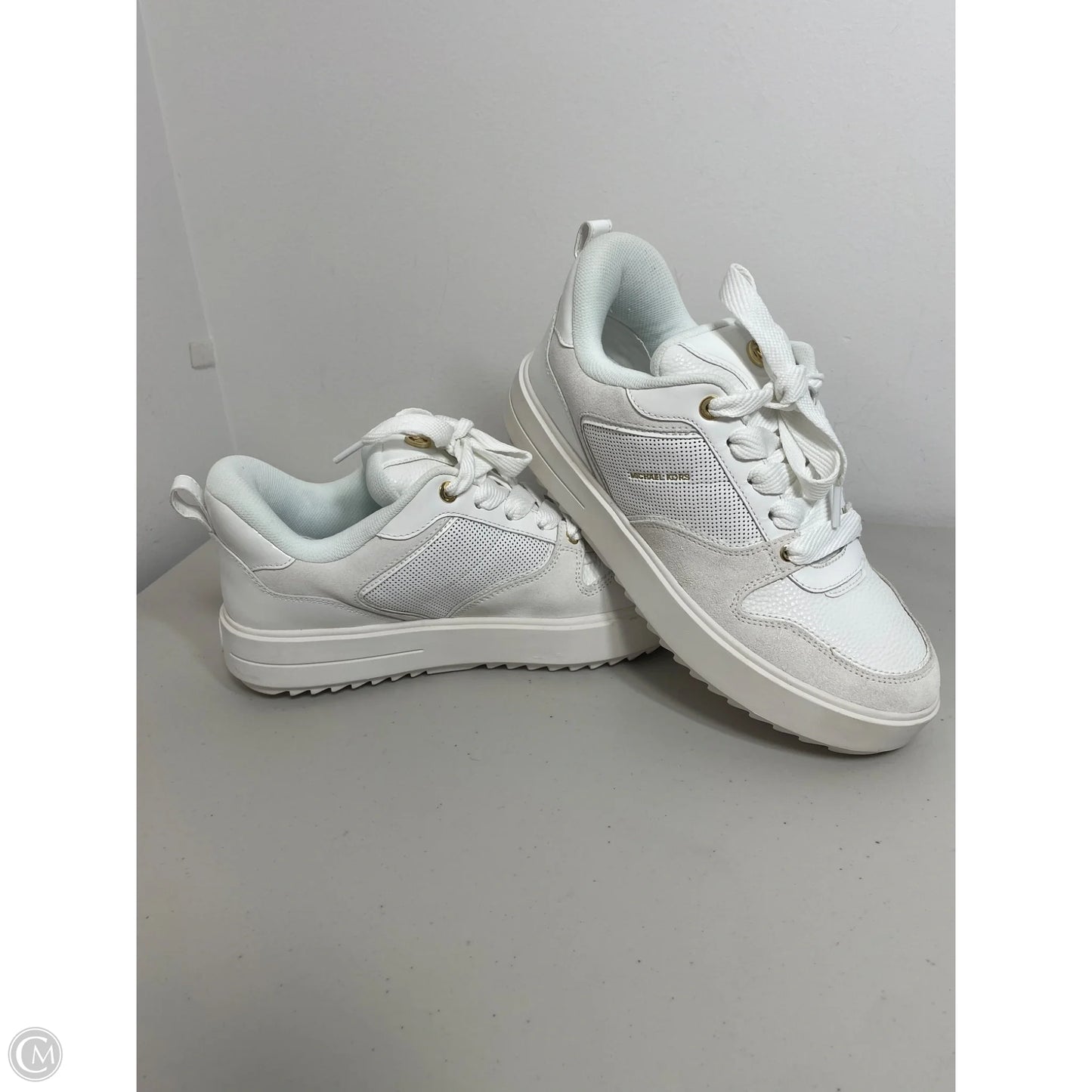 Shoes Designer By Michael Kors In White & Yellow, Size: 10