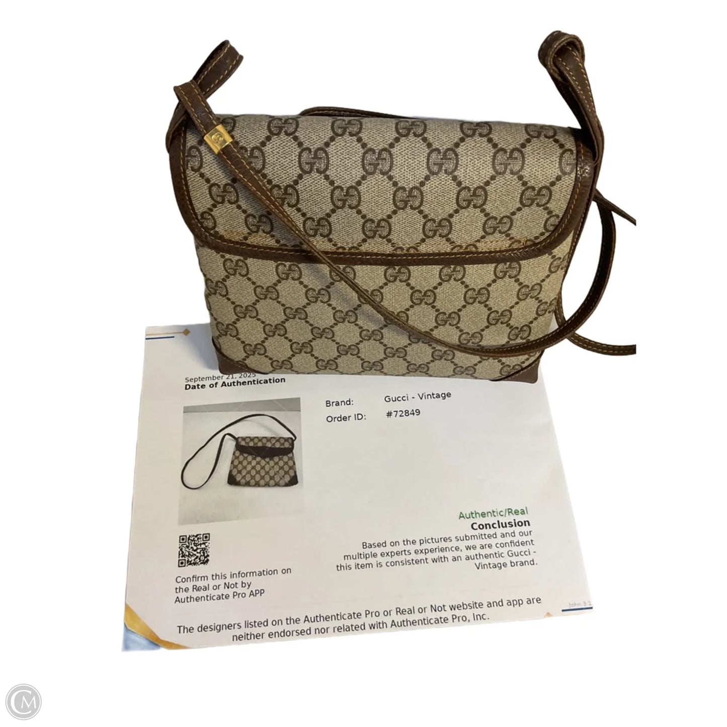 Crossbody Luxury Designer By Gucci, Size: Small