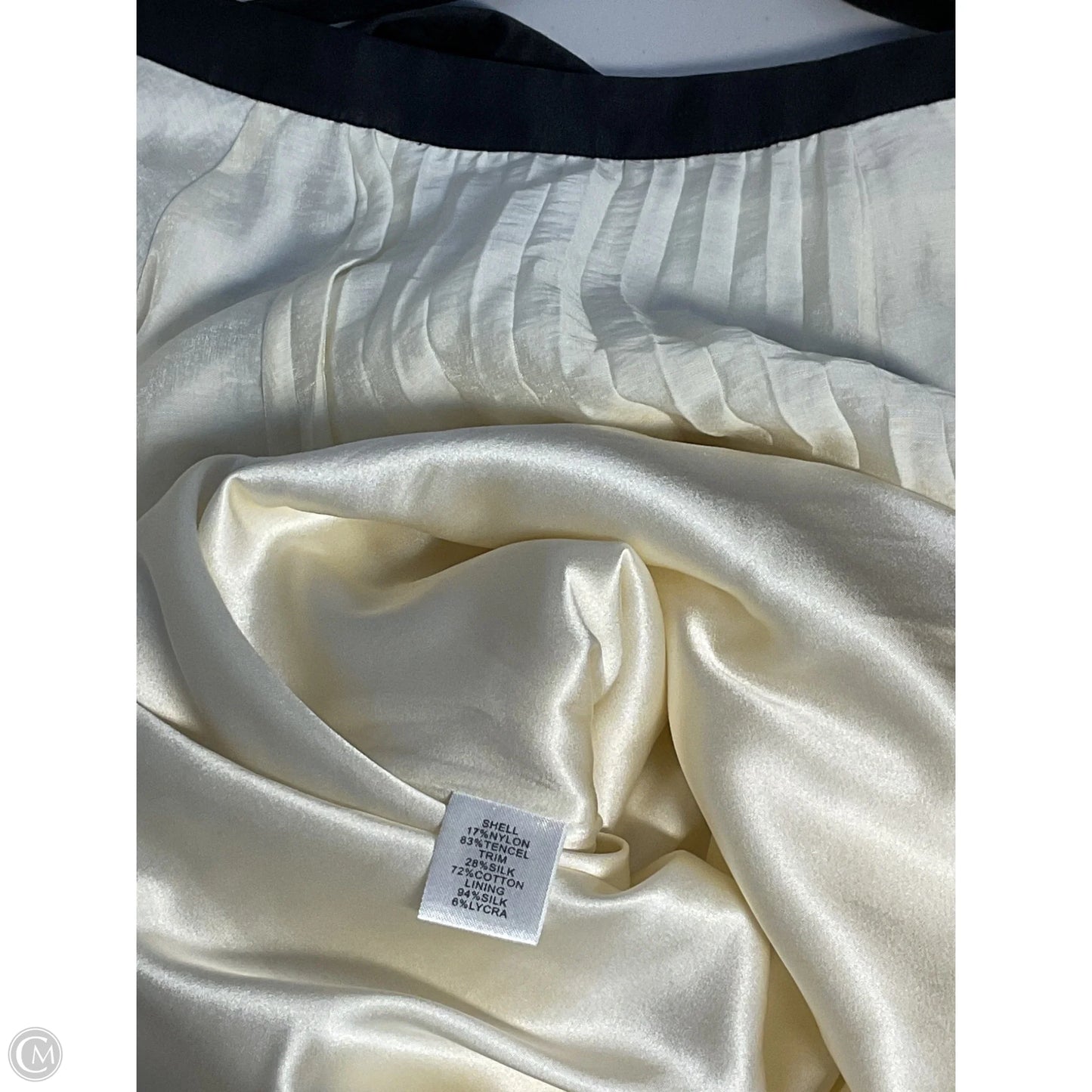 Dress Designer By Diane Von Furstenberg In Cream, Size: S