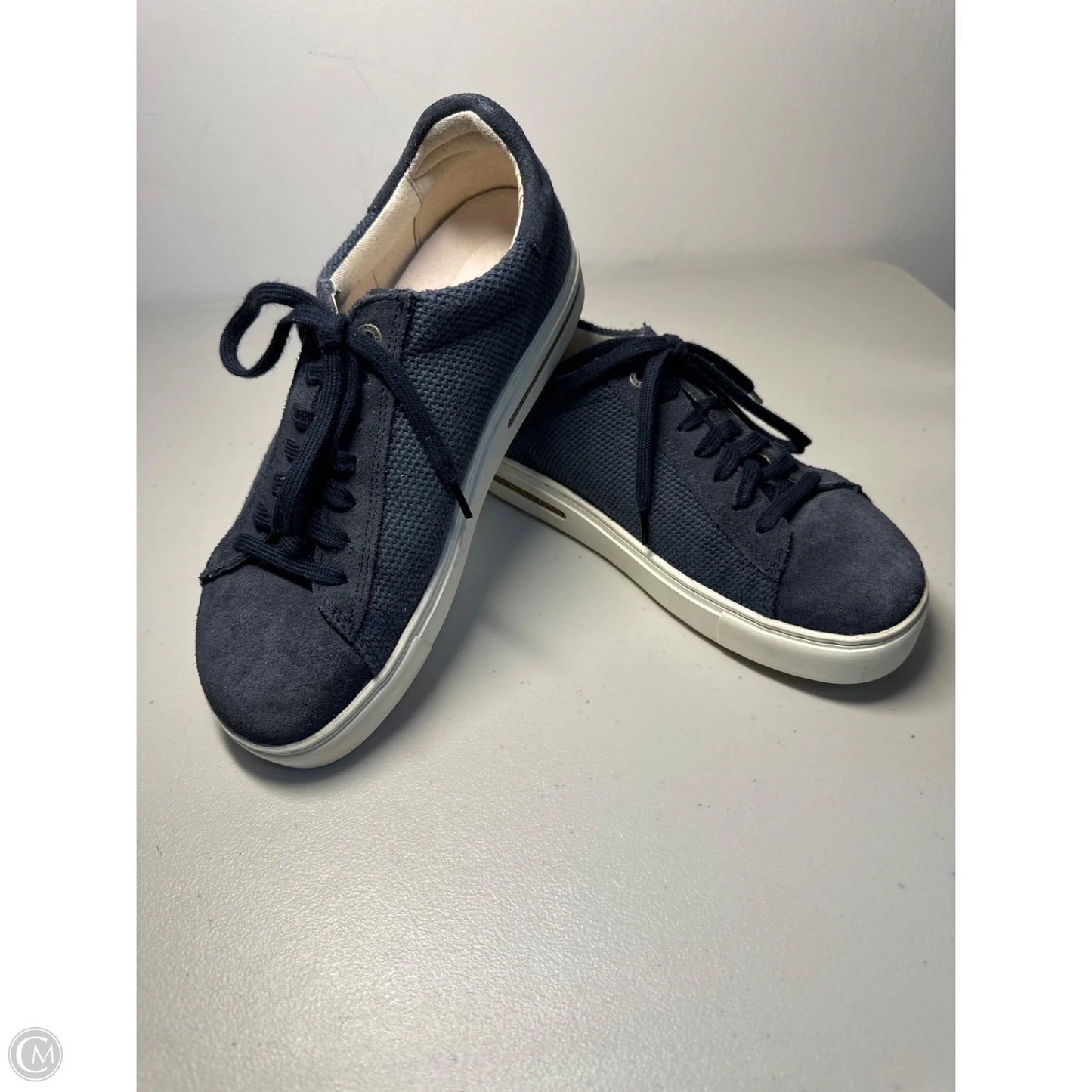 Shoes Sneakers By Birkenstock In Navy, Size: 6