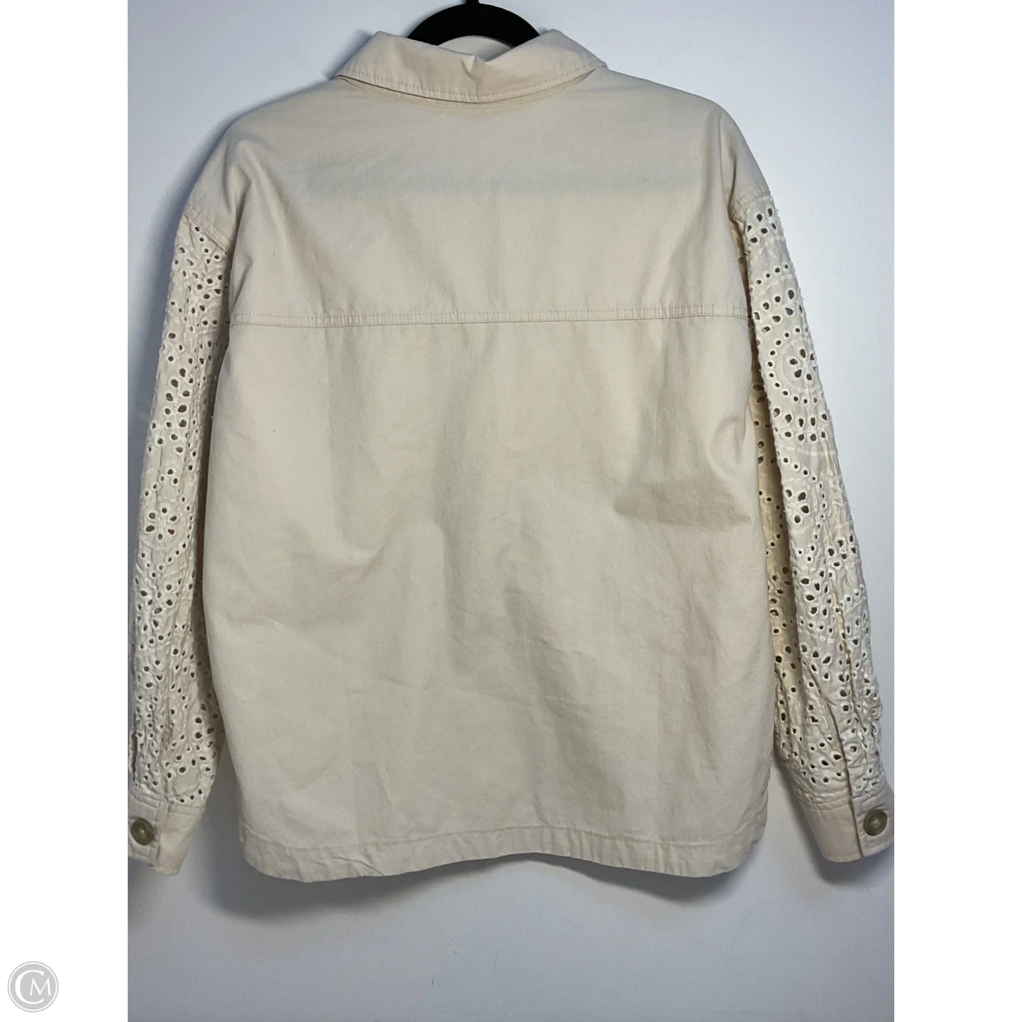Top Long Sleeve By Maurices In Cream, Size: S