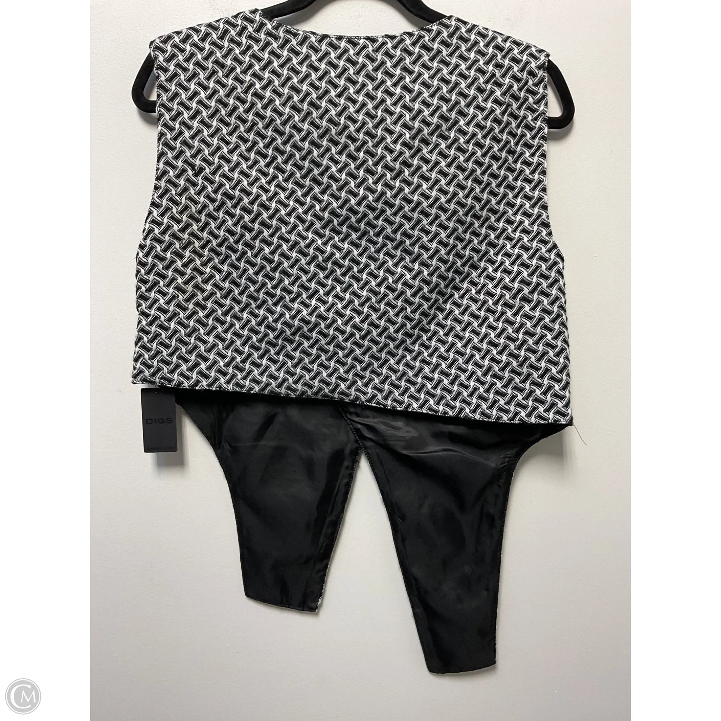 Vest Other By Clothes Mentor In Black & White, Size: M