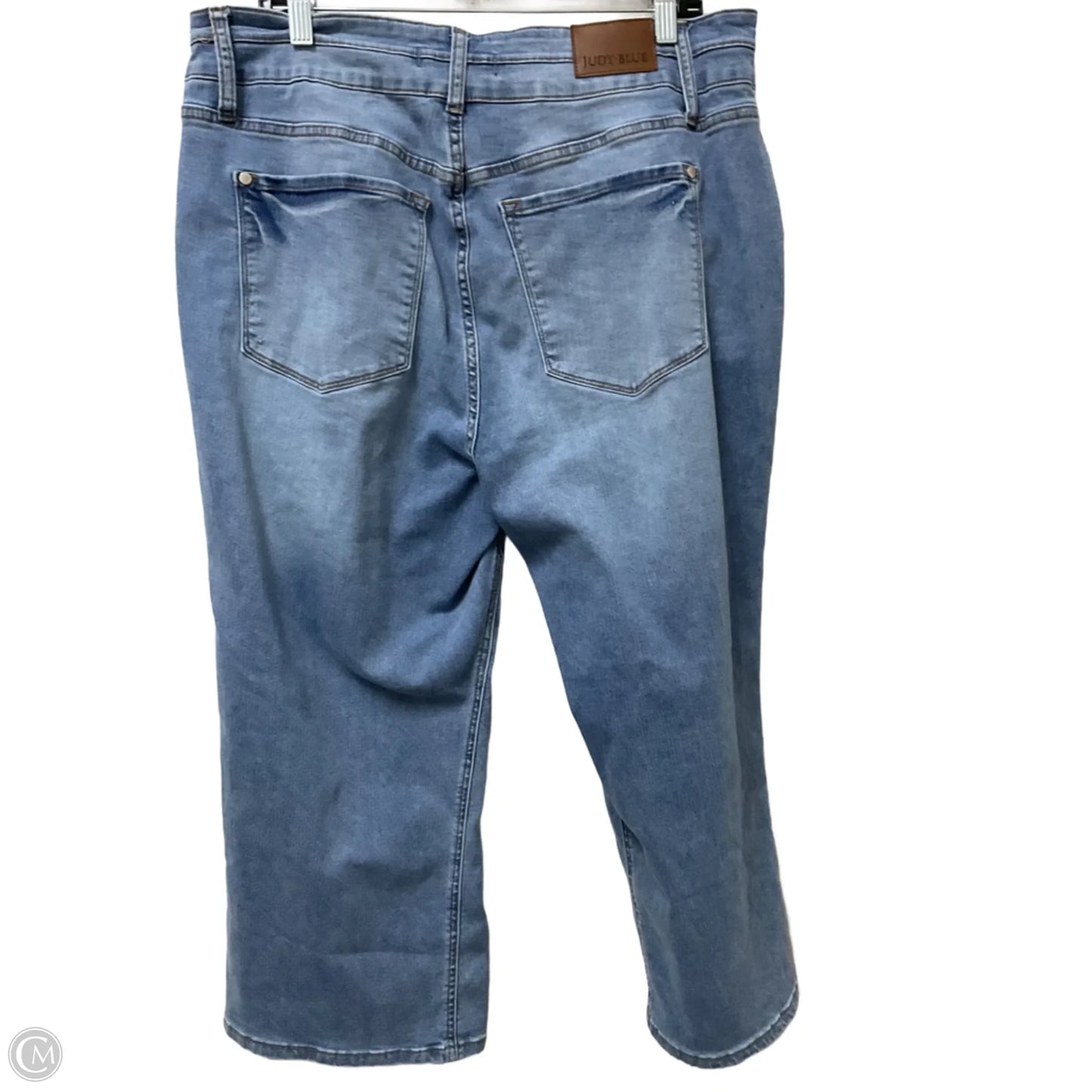 Jeans Cropped By Judy Blue In Blue Denim, Size: 18