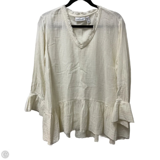 Blouse Long Sleeve By Clothes Mentor In Cream, Size: M