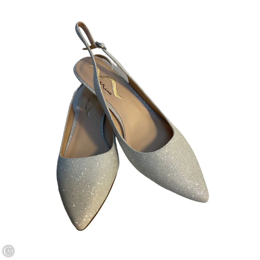 Shoes Heels Kitten By Nina In Silver & White, Size: 11