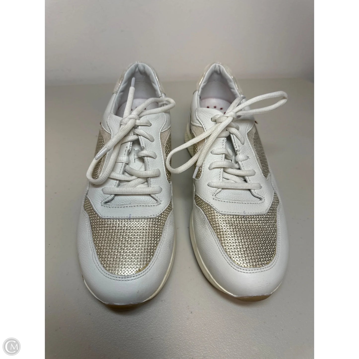 Shoes Athletic By Mephisto In White, Size: 7