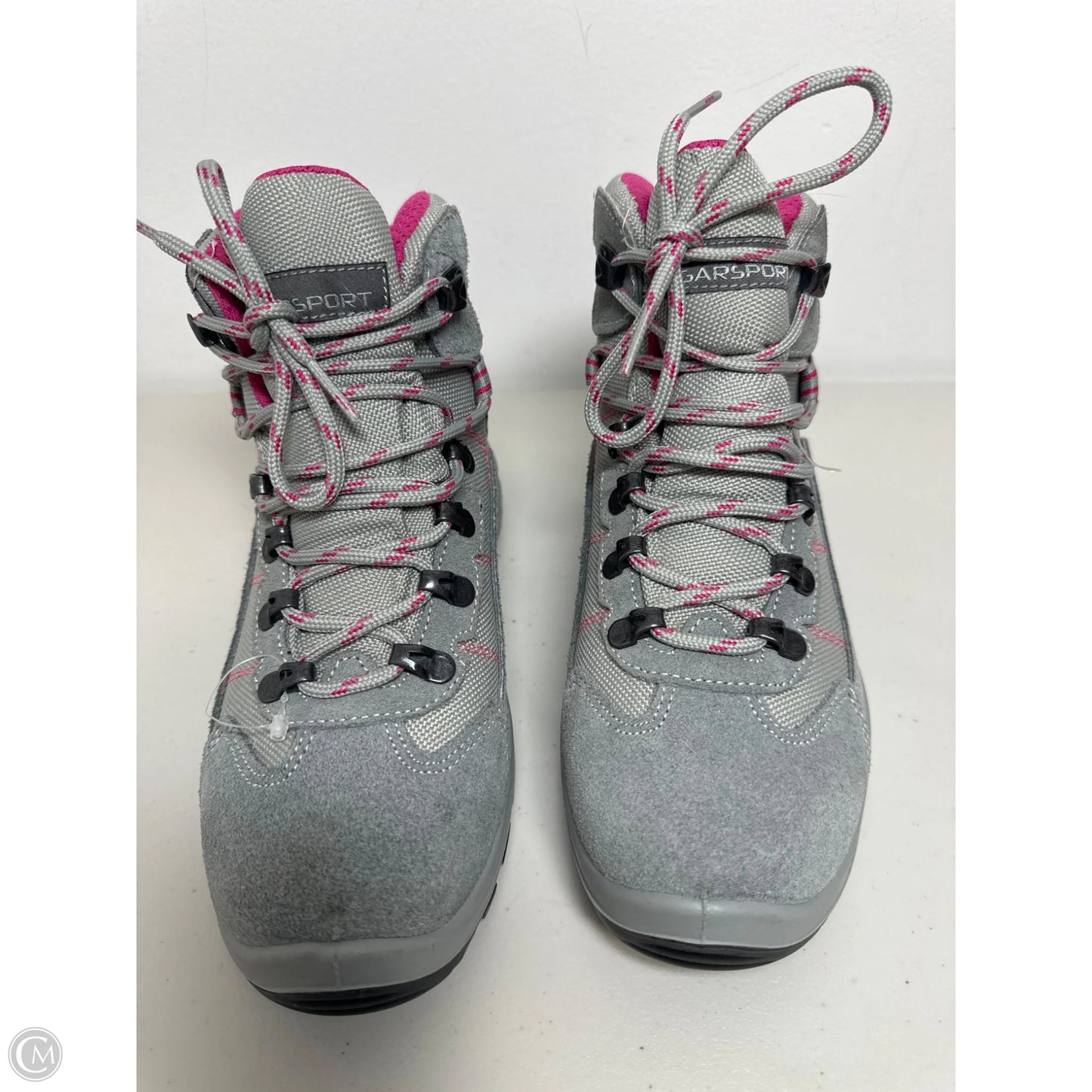 Boots Hiking By Clothes Mentor In Grey & Pink, Size: 6.5