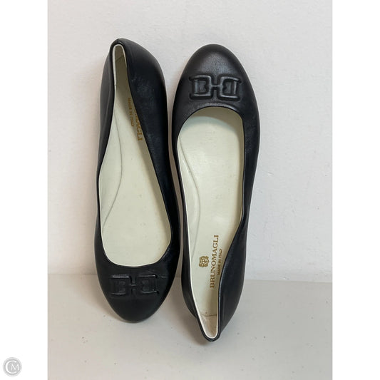 Shoes Flats By Bruno Magli Shoes In Black, Size: 11