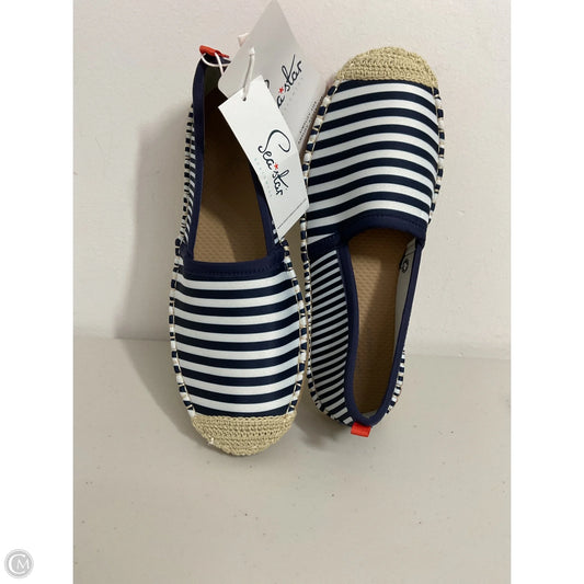 Shoes Flats By Clothes Mentor In Blue & White, Size: 8