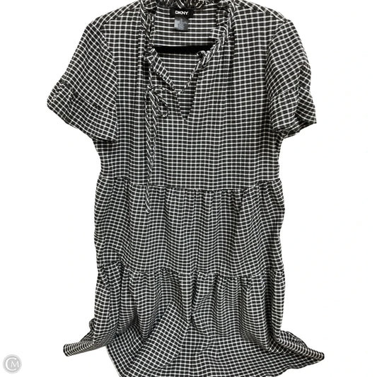 Dress Casual Short By Dkny In Black & White, Size: M