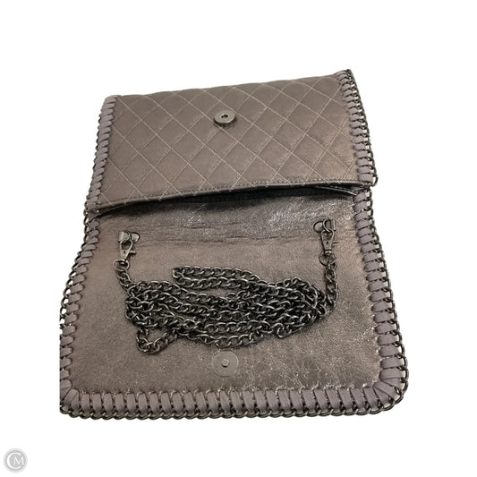 Crossbody By Chelsea 28, Size: Medium