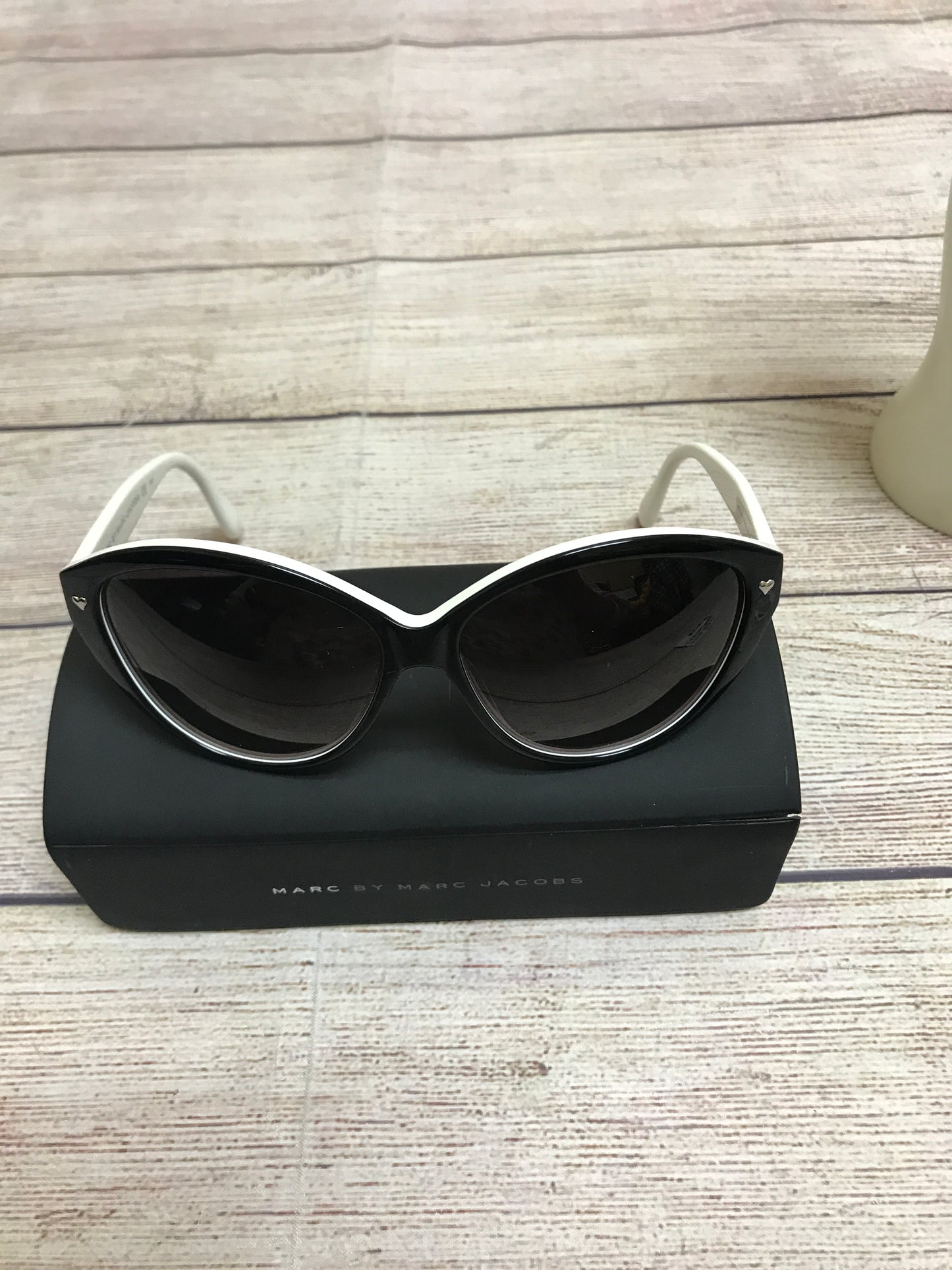 Sunglasses Designer By Marc By Marc Jacobs