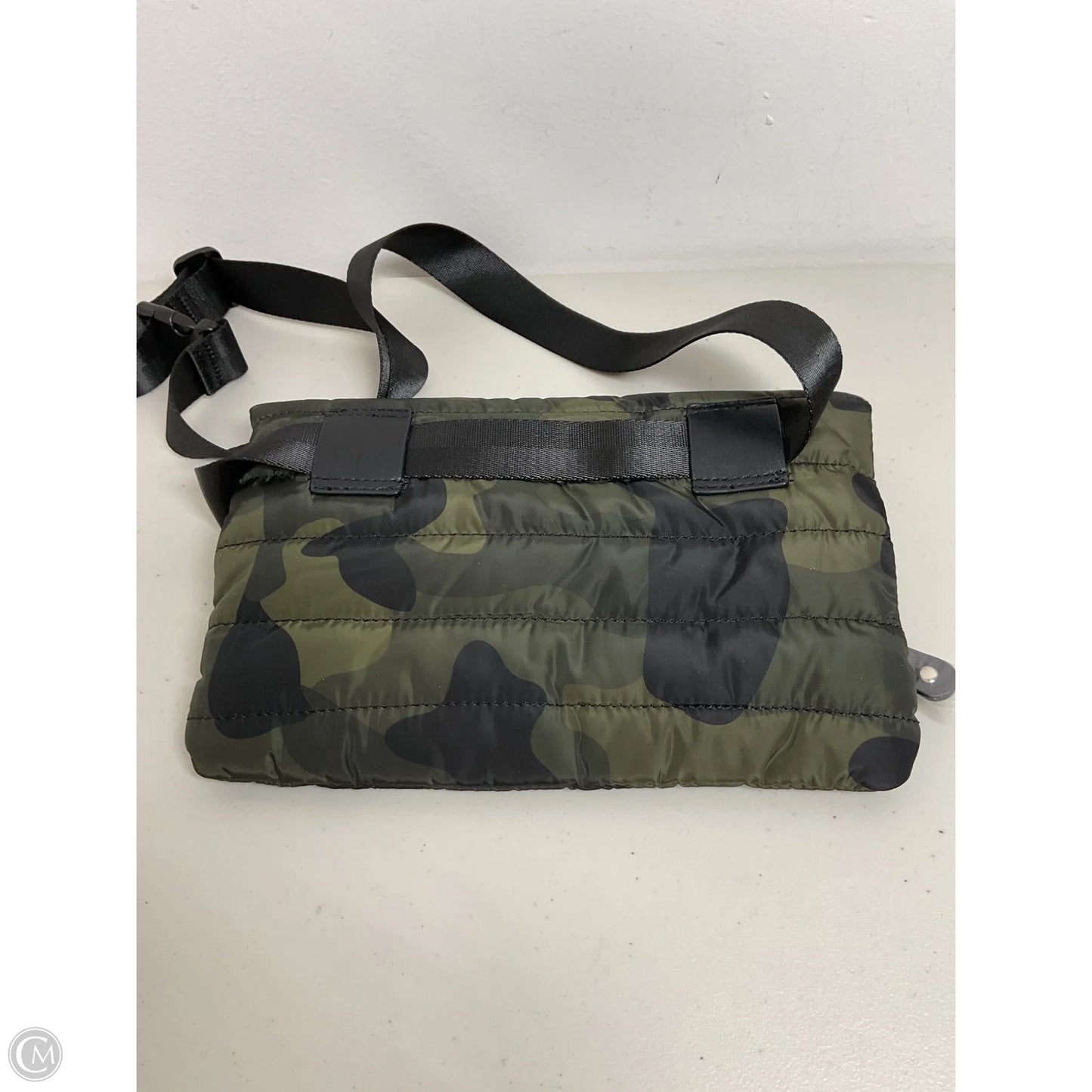 Crossbody By Clothes Mentor, Size: Medium