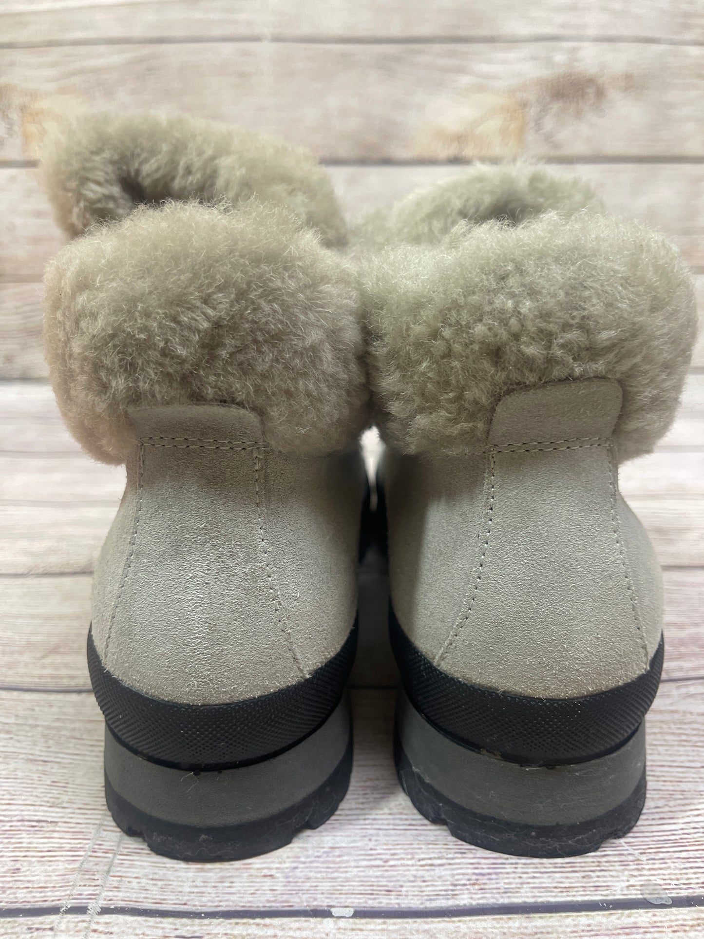 Boots Snow By Cma In Grey, Size: 10