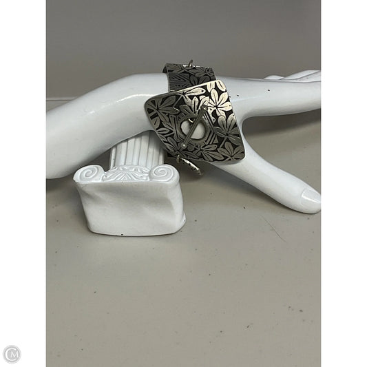 Bracelet Other By Clothes Mentor