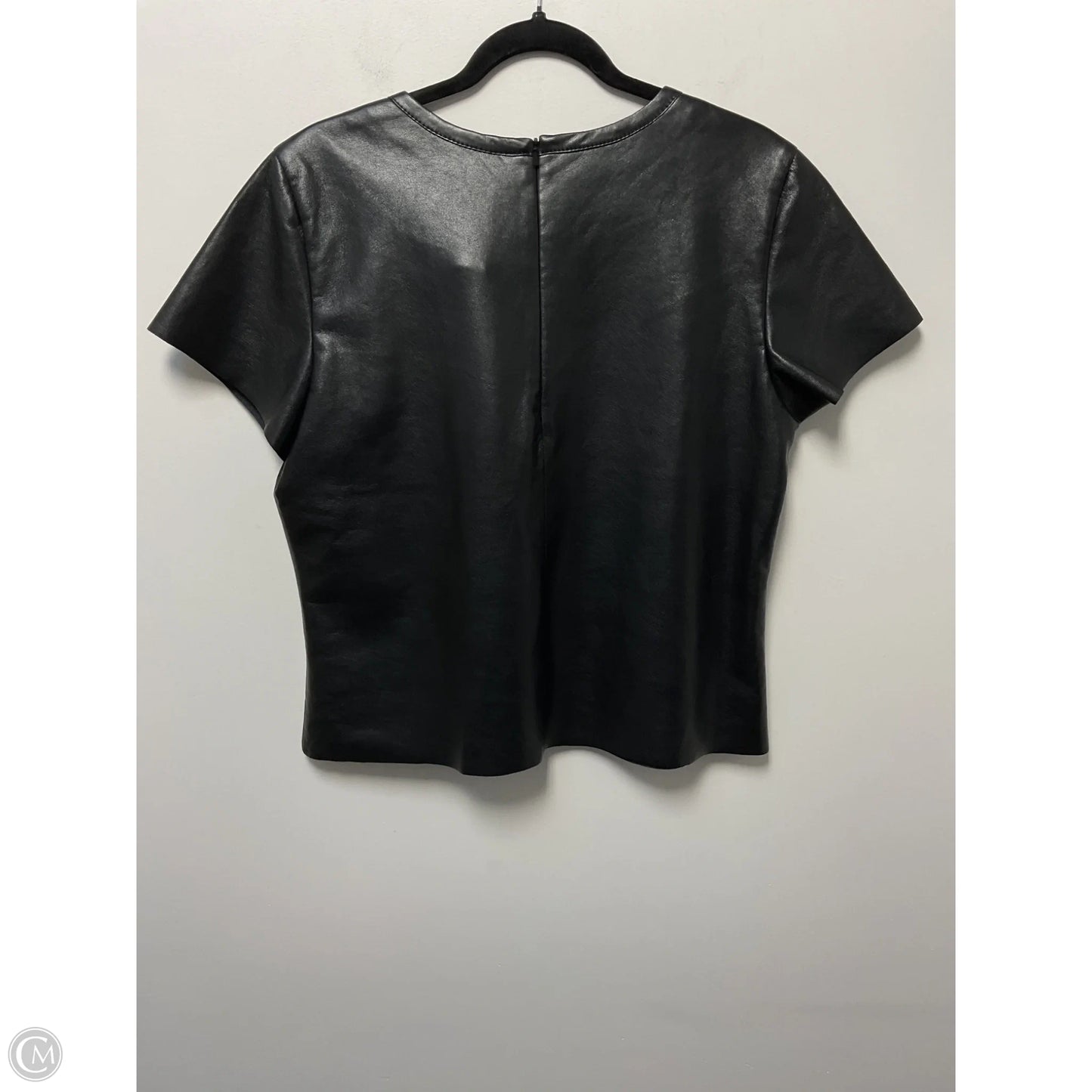 Top Short Sleeve By Cmc In Black, Size: L