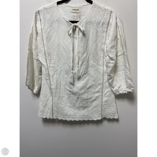 Top Long Sleeve By Clothes Mentor In White, Size: M
