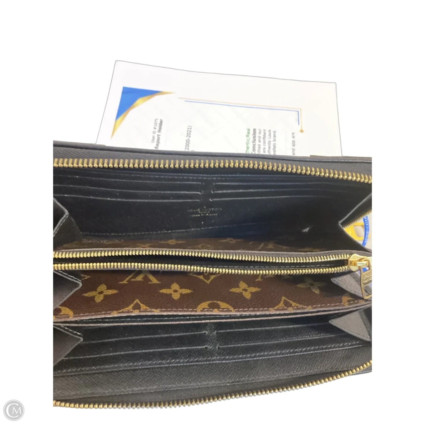 Wallet Luxury Designer By Louis Vuitton, Size: Medium