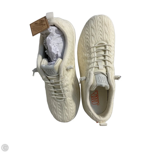 Shoes Sneakers By Cmc In Cream, Size: 9