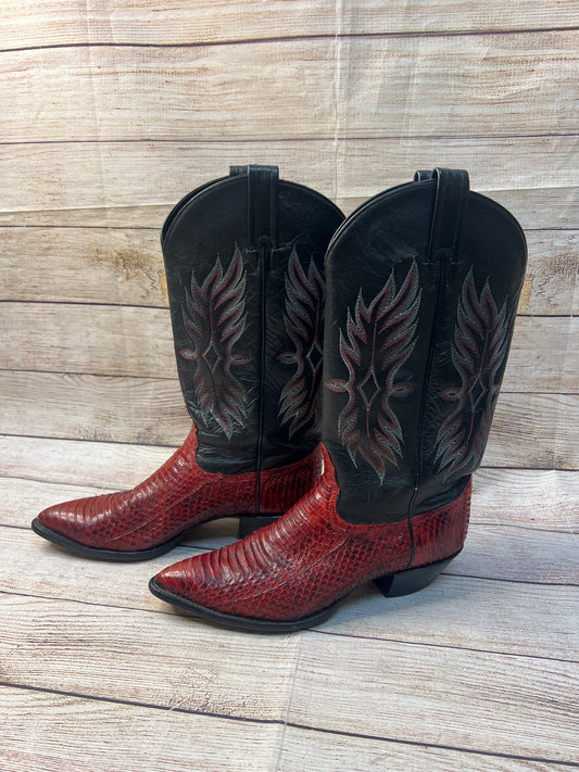 Boots Western By Tony Lama  Size: 8.5